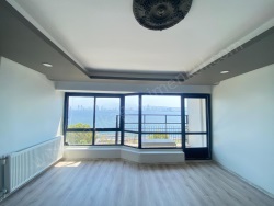 Karşıyaka Tuna Mah. Kiralık Daire 120 M2 | 6. Kat | Doğalgaz Sobası