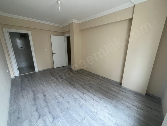 Merkez Mah. Abana Satılık Daire |  3+1 Oda | 127M2 5.250.000Tl  Krediye Uygun  | 1. Kat | Doğalgaz(Kombi) Resim-3