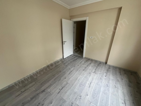 Merkez Mah. Abana Satılık Daire |  3+1 Oda | 127M2 5.250.000Tl  Krediye Uygun  | 1. Kat | Doğalgaz(Kombi) Resim-5