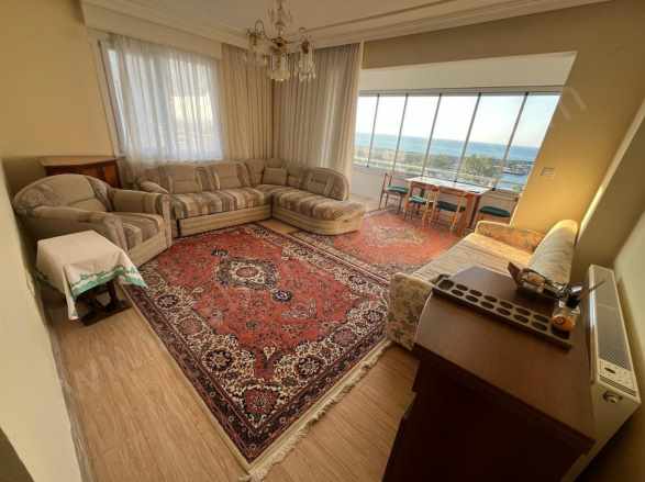 Muhteşem Manzarasıyla 3+1 Satılık Daire Merkez Mah Abana Emlak