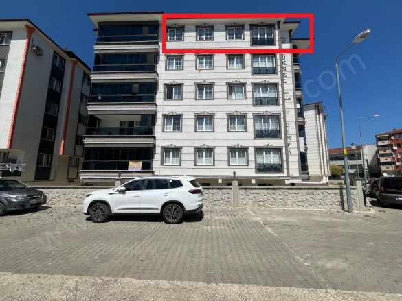 3+1 120 M2 Satılık Daire Merkez Mah Abana Emlak