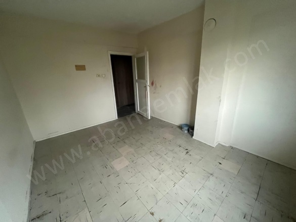 Merkez Mah. Abana Satılık Daire |  2+1 Oda | 90M2 2.100.000Tl | 3. Kat Resim-4