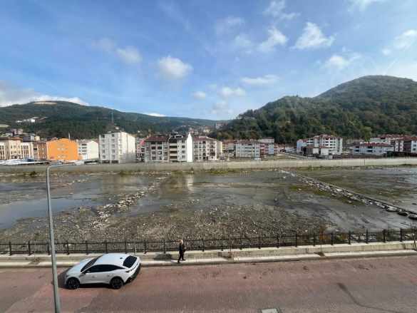 Bozkurt Merkezde 2+1 100 M2 Satılık Daire Merkez Mah Abana Emlak