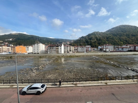 Merkez Mah. Bozkurt Satılık Daire |  2+1 Oda | 110M2 2.400.000Tl  Krediye Uygun  | 3. Kat | Doğalgaz(Kombi) Resim-3