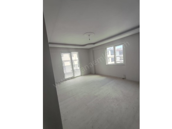 Merkez Mah. Abana Satılık Daire |  2+1 Oda | 105M2 3.600.000Tl  Krediye Uygun  | 3. Kat | 2 Banyo Resim-5