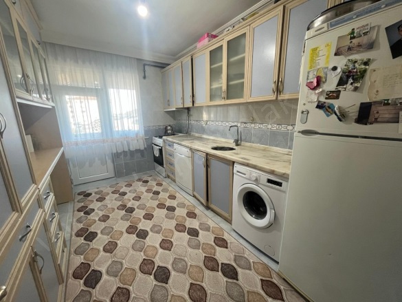 Merkez Mah. Abana Satılık Daire |  3+1 Oda | 120M2 3.400.000Tl  Krediye Uygun  | 2. Kat | Doğalgaz(Kombi) | 1 Banyo | 3 Yatak Odası Resim-2
