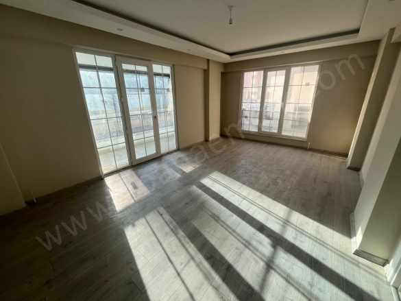 Merkezde 2+1 95 M2 Satılık Daire Merkez Mah Abana Emlak