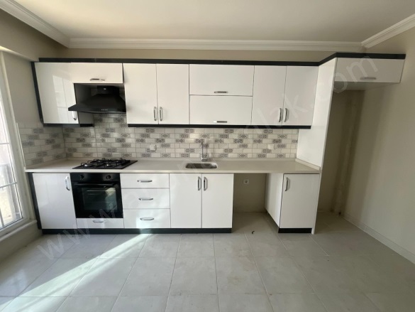 Merkez Mah. Abana Satılık Daire |  3+1 Oda | 120M2 4.350.000Tl  Krediye Uygun  | 1. Kat | 1 Banyo | 3 Yatak Odası Resim-2