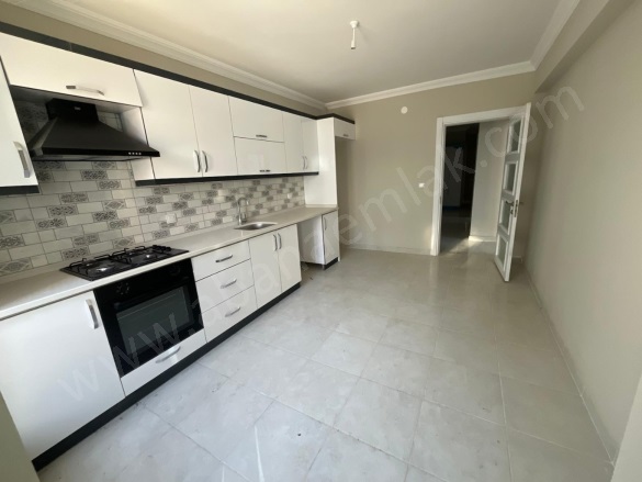 Merkez Mah. Abana Satılık Daire |  3+1 Oda | 120M2 4.350.000Tl  Krediye Uygun  | 1. Kat | 1 Banyo | 3 Yatak Odası Resim-5