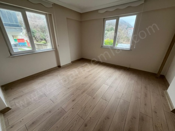 Merkez Mah. Abana Satılık Daire |  2+1 Oda | 90M2 3.700.000Tl  Krediye Uygun  | 1. Kat Resim-4