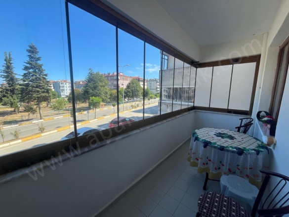 Merkez Mah. Abana Satılık Daire |  2+1 Oda | 95M2 2.800.000Tl  Krediye Uygun  | 2. Kat Resim-3