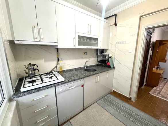 Merkez Mah. Abana Satılık Daire |  2+1 Oda | 100M2 2.350.000Tl  Krediye Uygun  | 5. Kat | Doğalgaz(Kombi) | 1 Banyo Resim-3