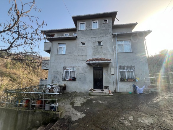 Uzunömer Mah-İlişi Köyü. Bozkurt Satılık Müstakil Ev |  250M2 25.000.000Tl | 7 Banyo Resim-3