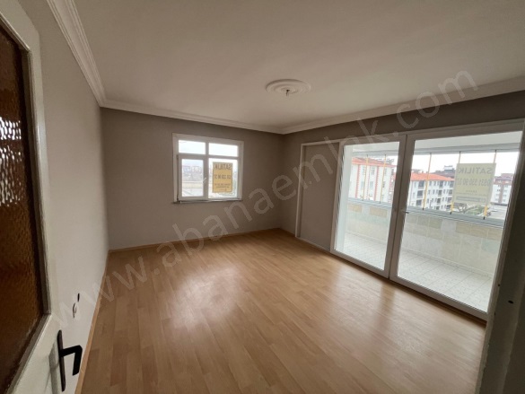 Merkez Mah. Abana Satılık Daire |  2+1 Oda | 90M2 2.100.000Tl  Krediye Uygun  | 5. Kat Resim-3