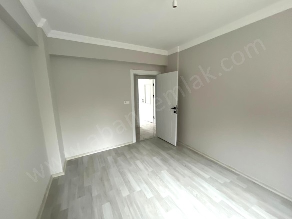 Merkez Mah. Abana Satılık Daire |  2+1 Oda | 80M2 4.650.000Tl | 1. Kat | Doğalgaz(Kombi) Resim-1