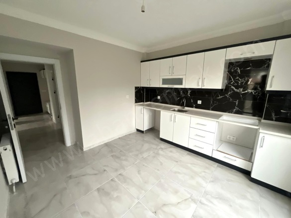 Merkez Mah. Abana Satılık Daire |  2+1 Oda | 80M2 4.650.000Tl | 1. Kat | Doğalgaz(Kombi) Resim-4