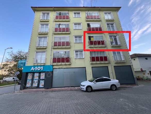 Merkez Mah. Abana Kiralık Daire |  85M2 Aylık 18.000Tl | 1 Banyo Resim-1