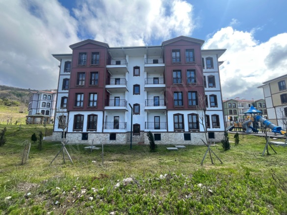 Bağlık Mah. Abana Satılık Daire |  2+1 Oda | 120M2 2.000.000Tl | Zemin Kat | Merkezi Isınma | 1 Banyo | 2 Yatak Odası Resim-2