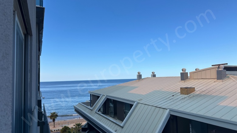 Mahmutlar Mah. Alanya Satılık Daire |  1+1 Oda | 85M2 138.000€  Krediye Uygun  | 7. Kat | Klima | 1 Banyo | 1 Yatak Odası Resim-1