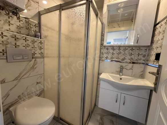 Alanya Mahmutlarda Site içinde Eşyalı 1+1 Satılık Daire Mahmutlar Mah