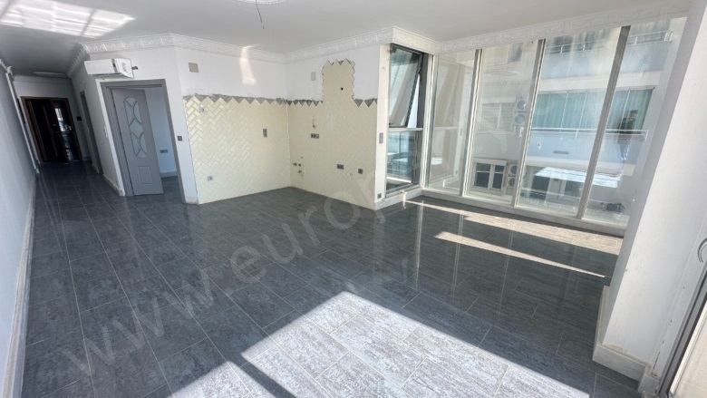 Mahmutlar Mah. Alanya Satılık Daire |  2+1 Oda | 100M2 195.000€  Krediye Uygun  | 2. Kat | Klima | 1 Banyo | 2 Yatak Odası Resim-2
