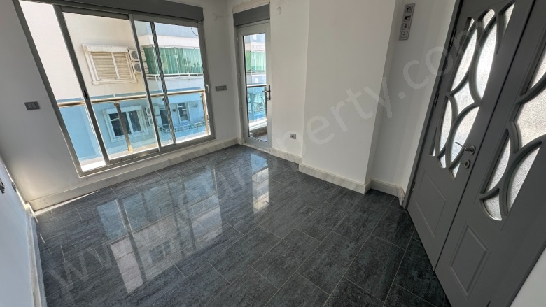 Mahmutlar Mah. Alanya Satılık Daire |  2+1 Oda | 100M2 195.000€  Krediye Uygun  | 2. Kat | Klima | 1 Banyo | 2 Yatak Odası Resim-5