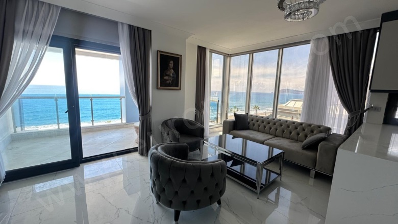 Mahmutlar Mah. Alanya Satılık Daire |  2+1 Oda | 100M2 265.000€ | 6. Kat | Klima | 1 Banyo | 2 Yatak Odası Resim-4