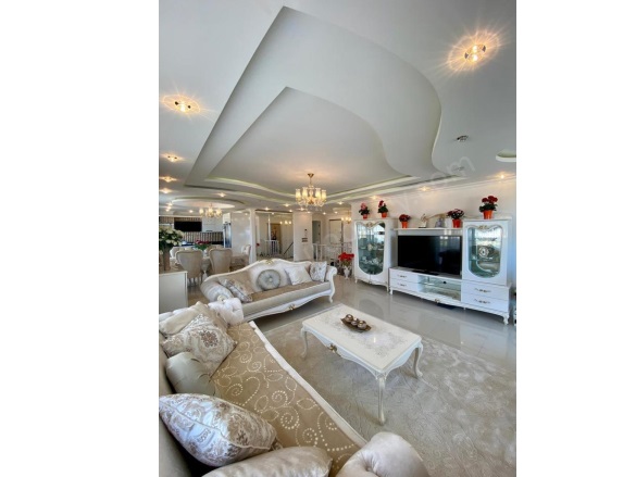 Mahmutlar Mah. Alanya Satılık Daire |  3+1 Oda | 300M2 590.000€ Eşyalı  | Dubleks | Yerden Isıtma | 2 Banyo | 3 Yatak Odası Resim-3