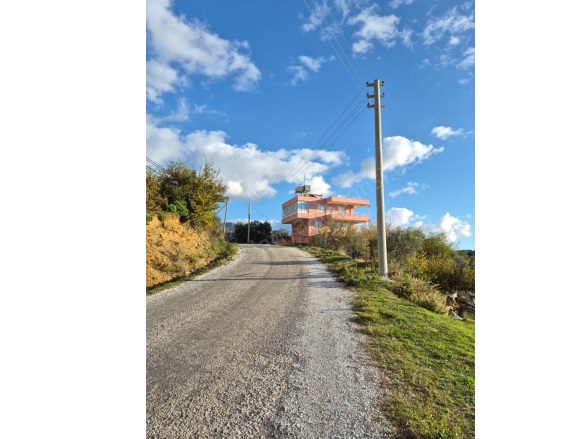 Bademağacı Mah. Alanya Satılık Müstakil Ev |  6+1 Oda | 900M2 11.900.000Tl  Krediye Uygun  Eşyalı  | Tripleks | Klima | 3 Banyo | 3 Yatak Odası Resim-4