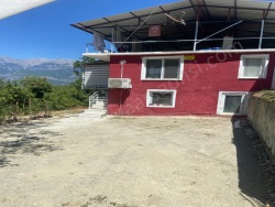 Alanya Uzunöz Mah. Satılık Müstakil Ev 2+1 820 M2 | Komple Bina | Soba | 1 Banyo | 1 Yatak Odası