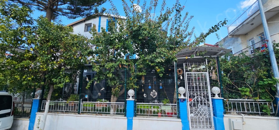 Kadınlar Denizi Mah. Kuşadası Kiralık Villa |  3+1 Oda | 180M2 Aylık 45.000Tl Eşyalı  | Doğalgaz(Kombi) | 2 Banyo | 3 Yatak Odası Resim-3