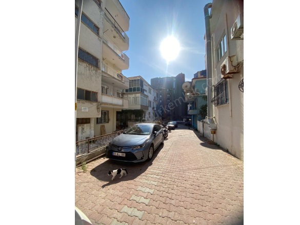 Kadınlar Denizi Mah. Kuşadası Kiralık Daire |  2+1 Oda |Aylık 25.000Tl Eşyalı  | 4. Kat | Klima | 1 Banyo | 1 Yatak Odası Resim-4