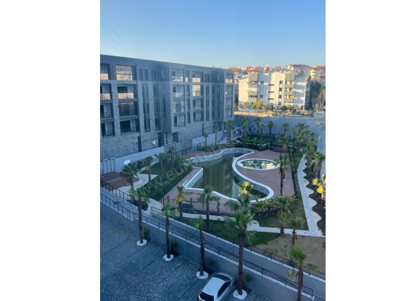 Kadınlar Denizi Mah. Kuşadası Satılık Daire |  3+1 Oda | 127M2 11.800.000Tl  Krediye Uygun  | Çatı Dubleksi | Yerden Isıtma | 2 Banyo Resim-1