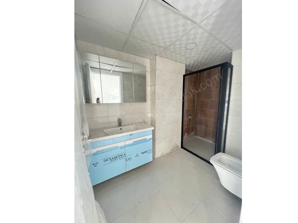 Değirmendere Mah. Kuşadası Satılık Daire |  2+1 Oda | 105M2 5.750.000Tl | 2. Kat | Doğalgaz(Kombi) | 2 Banyo | 2 Yatak Odası Resim-3