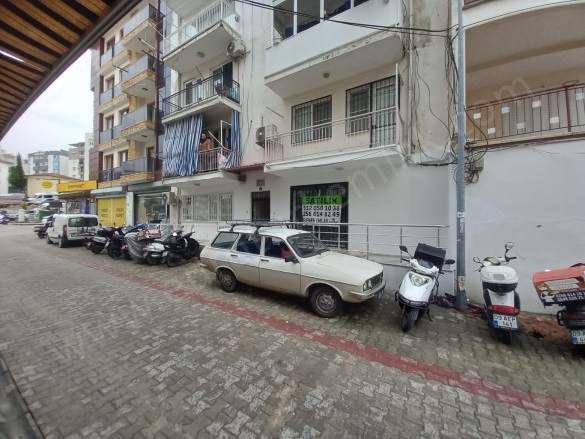 Alacamescit Mah. Kuşadası Satılık Daire |  2+1 Oda | 100M2 4.100.000Tl | Giriş Katı Resim-1