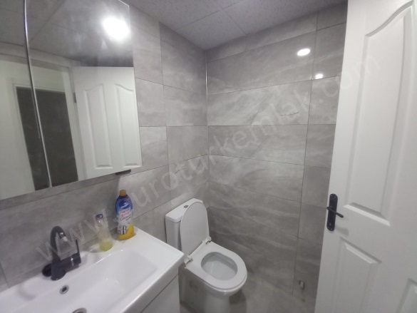 Alacamescit Mah. Kuşadası Satılık Daire |  2+1 Oda | 100M2 4.100.000Tl | Giriş Katı Resim-5