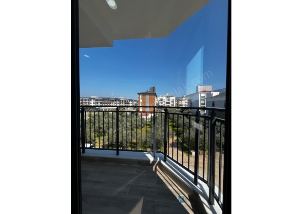 Davutlar Mah. Kuşadası Satılık Daire |  2+1 Oda | 70M2 5.200.000Tl | 2. Kat | Doğalgaz(Kombi) | 1 Banyo | 2 Yatak Odası Resim-2