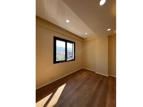 Davutlar Mah. Kuşadası Satılık Daire |  2+1 Oda | 70M2 5.200.000Tl | 2. Kat | Doğalgaz(Kombi) | 1 Banyo | 2 Yatak Odası Resim-5