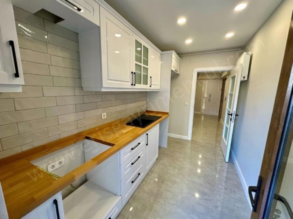 19 Mayıs Mah. Kadıköy Satılık Daire |  3+1 Oda | 100M2 15.250.000Tl  Krediye Uygun  | 3. Kat | Doğalgaz(Kombi) | 1 Banyo | 1 Yatak Odası Resim-1