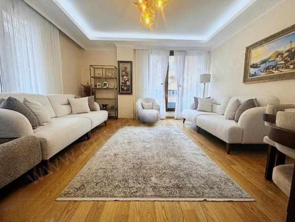 Boş Kozyatağında 5 Yıllık Binada Satılık Daire 2+1 Balkonlu iskanlı Kadıköy Kozyatağı Mah