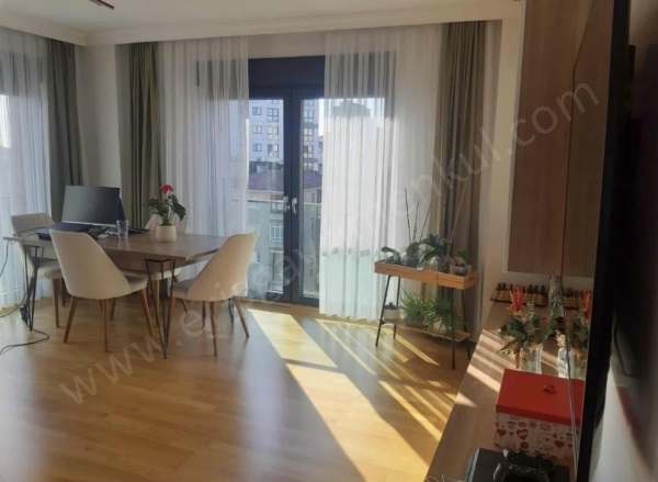 Kozyatağı Mah. Kadıköy Satılık Daire |  95M2 14.200.000Tl | 10. Kat | Merkezi Isınma(Pay Ölçer) | 1 Banyo Resim-2