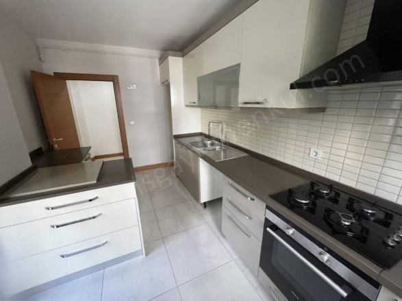 Bostancı Mah. Kadıköy Satılık Daire |  3+1 Oda | 120M2 17.250.000Tl  Krediye Uygun  | 1. Kat | Doğalgaz(Kombi) | 2 Banyo Resim-2