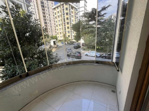 Bostancı Mah. Kadıköy Satılık Daire |  3+1 Oda | 120M2 17.250.000Tl  Krediye Uygun  | 1. Kat | Doğalgaz(Kombi) | 2 Banyo Resim-3