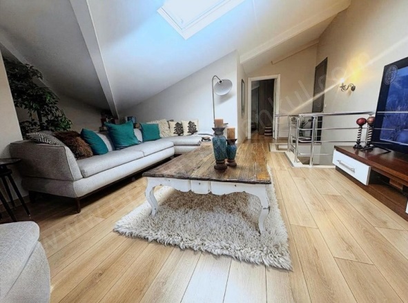 Kozyatağı Mah. Kadıköy Satılık Daire |  4+1 Oda | 285M2 29.600.000Tl | 9. Kat | Merkezi Isınma(Pay Ölçer) | 3 Banyo Resim-2