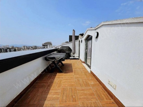 Kozyatağı Mah. Kadıköy Satılık Daire |  4+1 Oda | 160M2 22.500.000Tl  Krediye Uygun  | 12. Kat | Doğalgaz(Kombi) | 2 Banyo | 1 Yatak Odası Resim-1