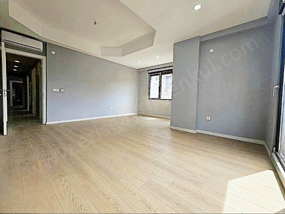 Göztepe Mah. Kadıköy Satılık Daire |  3+1 Oda | 120M2 22.950.000Tl  Krediye Uygun  | 6. Kat | Doğalgaz(Kombi) Resim-3