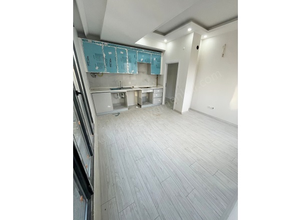 19 Mayıs Mah. Kadıköy Satılık Daire |  2+1 Oda | 85M2 12.600.000Tl  Krediye Uygun  | 4. Kat | Doğalgaz(Kombi) | 1 Banyo | 2 Yatak Odası Resim-2