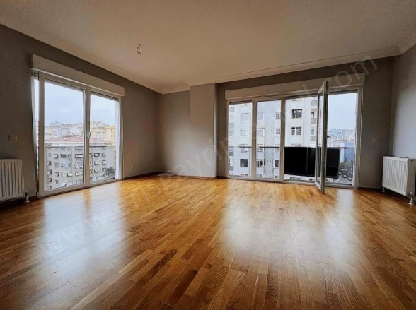 Kozyatağı Mah. Kadıköy Satılık Daire |  3+1 Oda | 109M2 16.600.000Tl  Krediye Uygun  | 8. Kat | Doğalgaz(Kombi) | 2 Banyo Resim-4