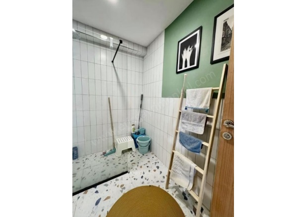 19 Mayıs Mah. Kadıköy Satılık Daire |  3+1 Oda | 100M2 16.900.000Tl  Krediye Uygun  | 4. Kat | Doğalgaz(Kombi) | 1 Banyo Resim-5