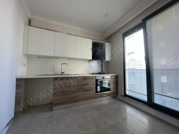 Suadiye Mah. Kadıköy Satılık Daire |  120M2 23.000.000Tl | 6. Kat | Yerden Isıtma | 2 Banyo Resim-1